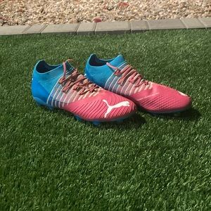 Men’s Puma Soccer Cleats